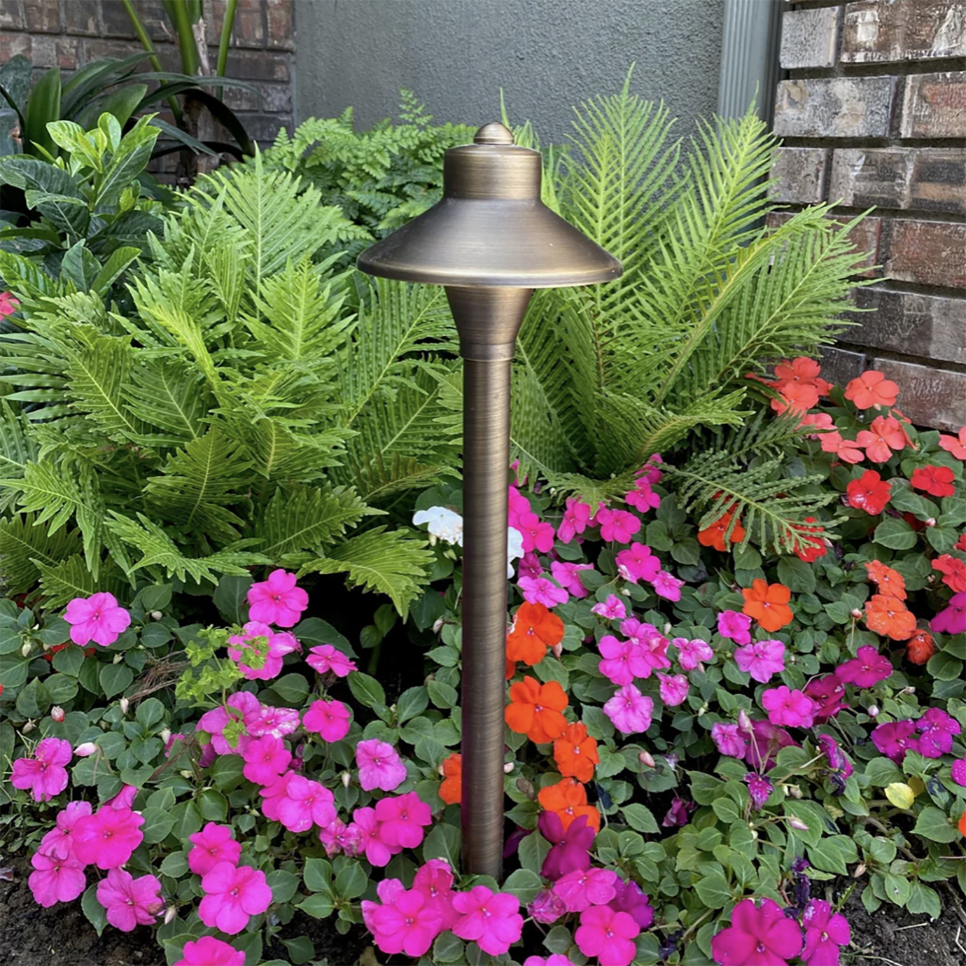 Path Light Solid Brass 30
