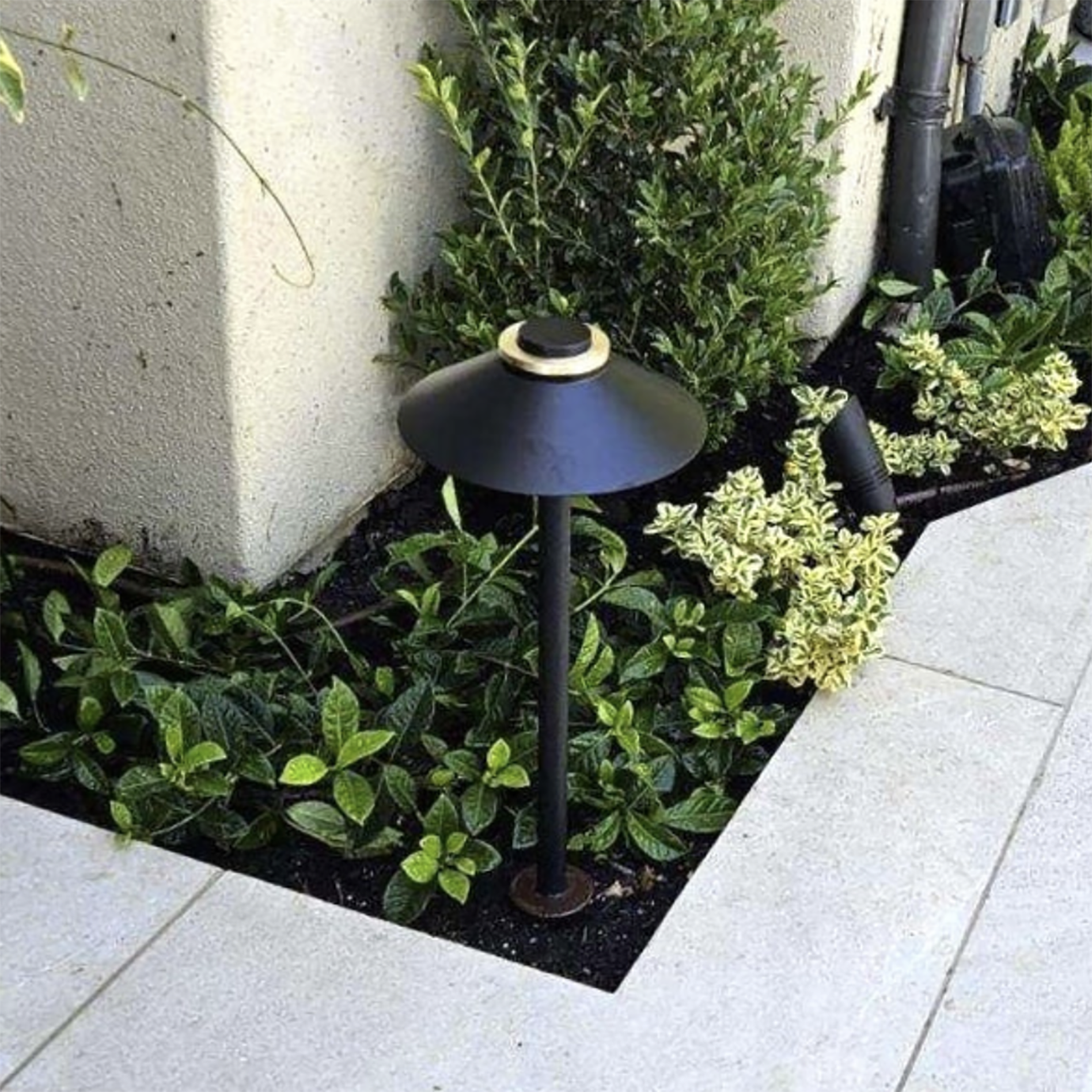 Black Path Light Solid Cast Brass 19