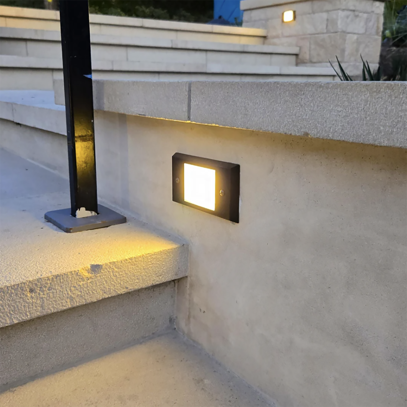 Petite Solid Brass Step Light Natural Bronze 21