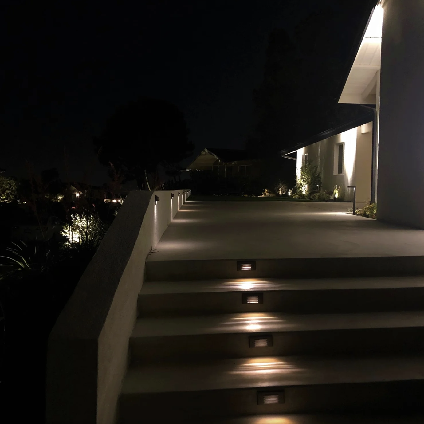 Petite LED Brass Step Light 30