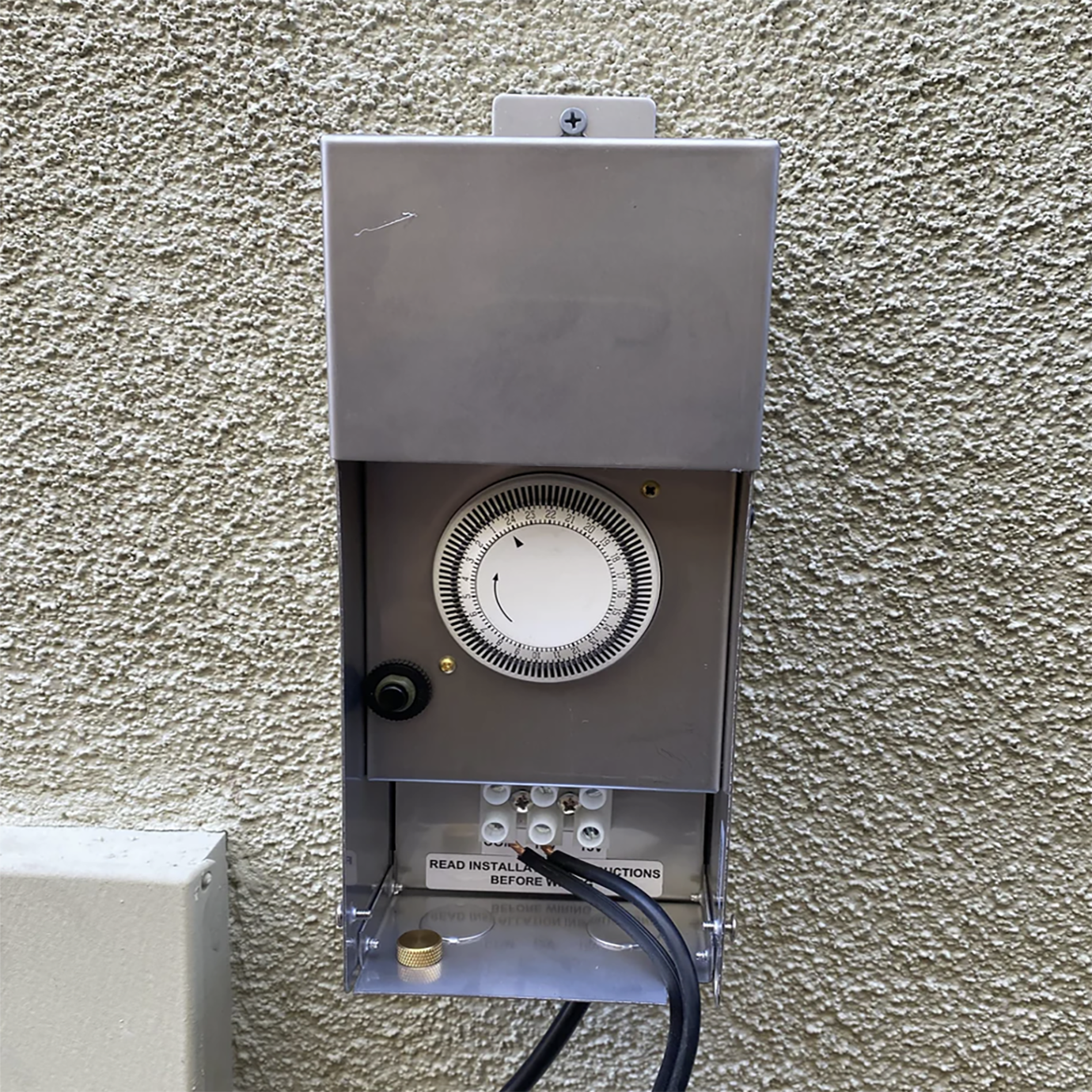 Low Voltage 200W Transformer Stainless Steel, Multi-Tap With Timer & Photocell Build-In